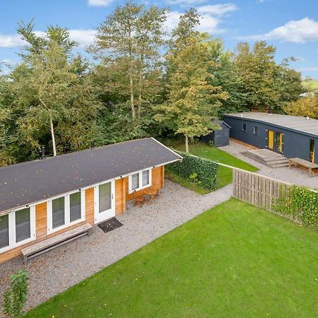 Huskes Hus En Hiem - Rent As One - Chalets 65 & 66 Vila Grou Exterior foto