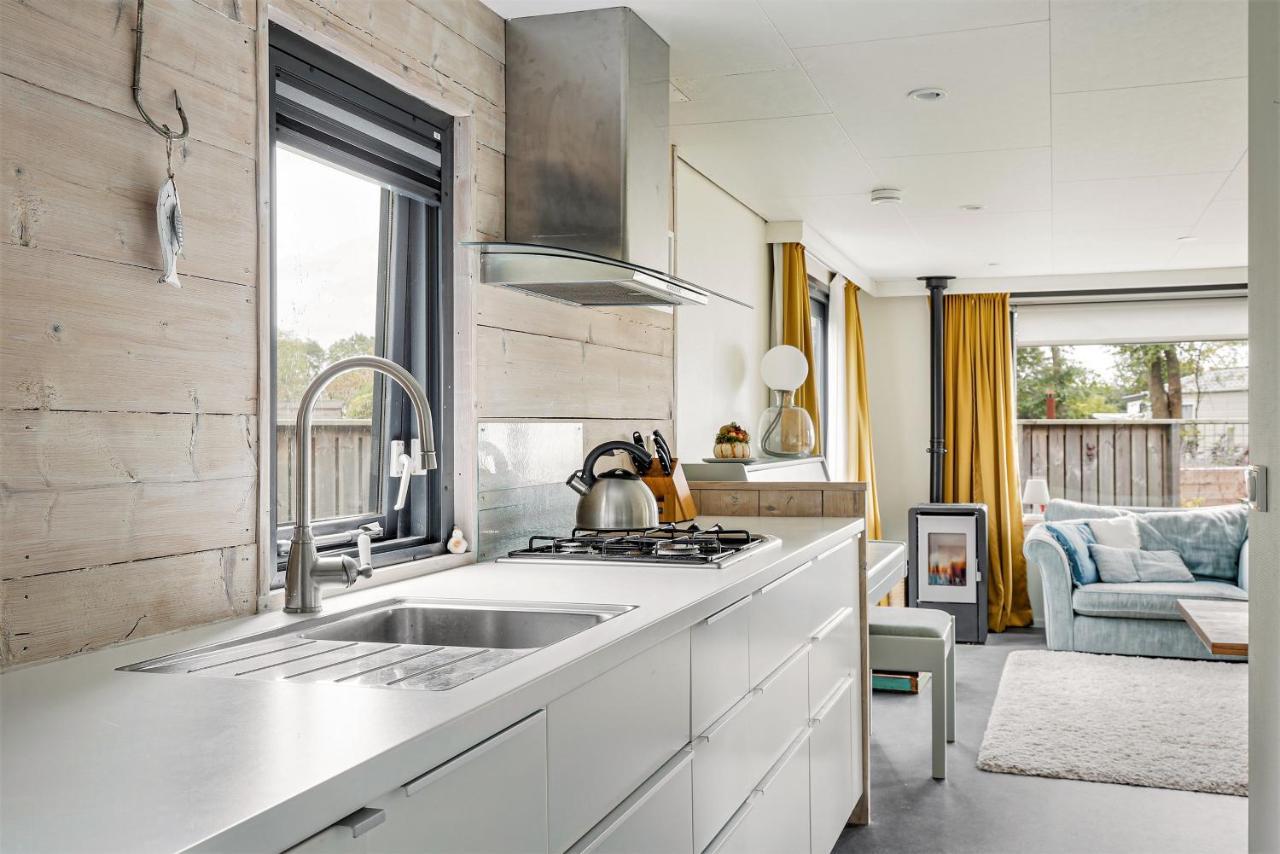 Huskes Hus En Hiem - Rent As One - Chalets 65 & 66 Vila Grou Exterior foto