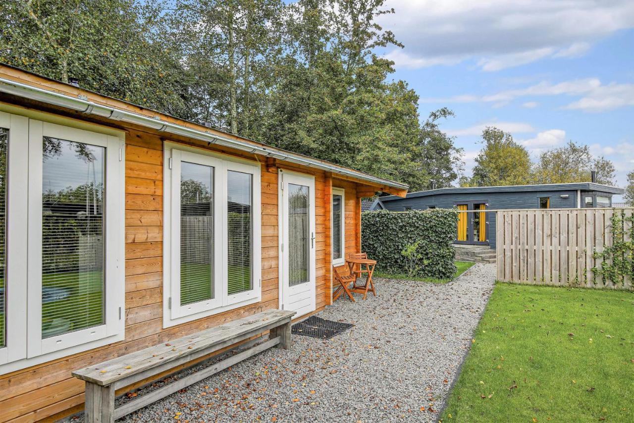 Huskes Hus En Hiem - Rent As One - Chalets 65 & 66 Vila Grou Exterior foto