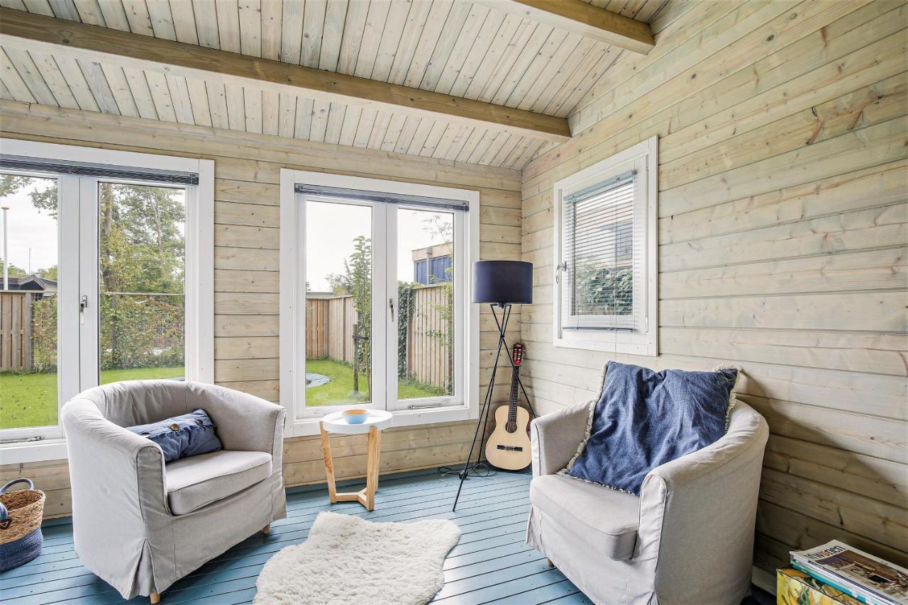Huskes Hus En Hiem - Rent As One - Chalets 65 & 66 Vila Grou Exterior foto